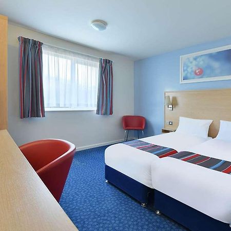 Travelodge Buckingham Room photo
