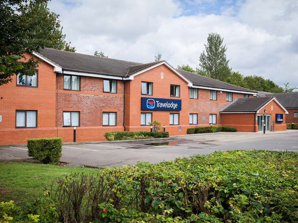 Travelodge Buckingham Exterior photo