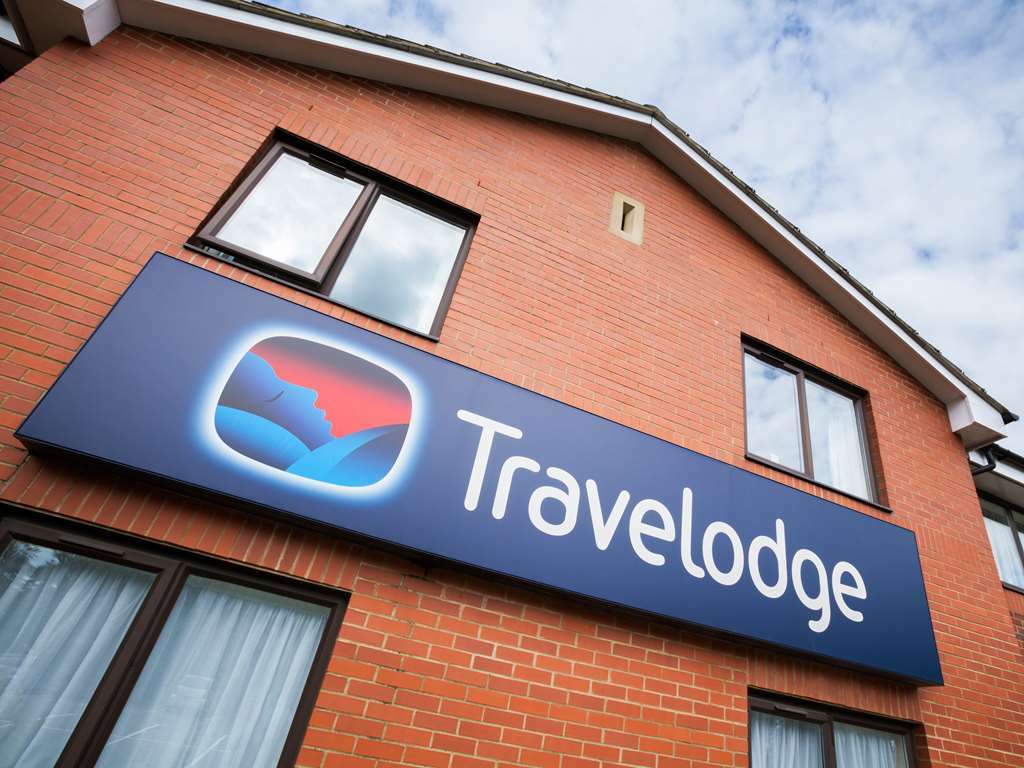 Travelodge Buckingham Exterior photo